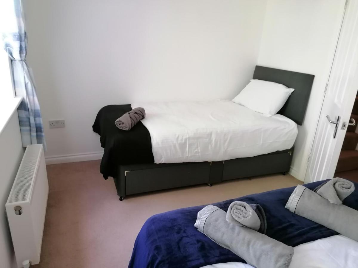 Agnes House Hotell Grimsby Exteriör bild