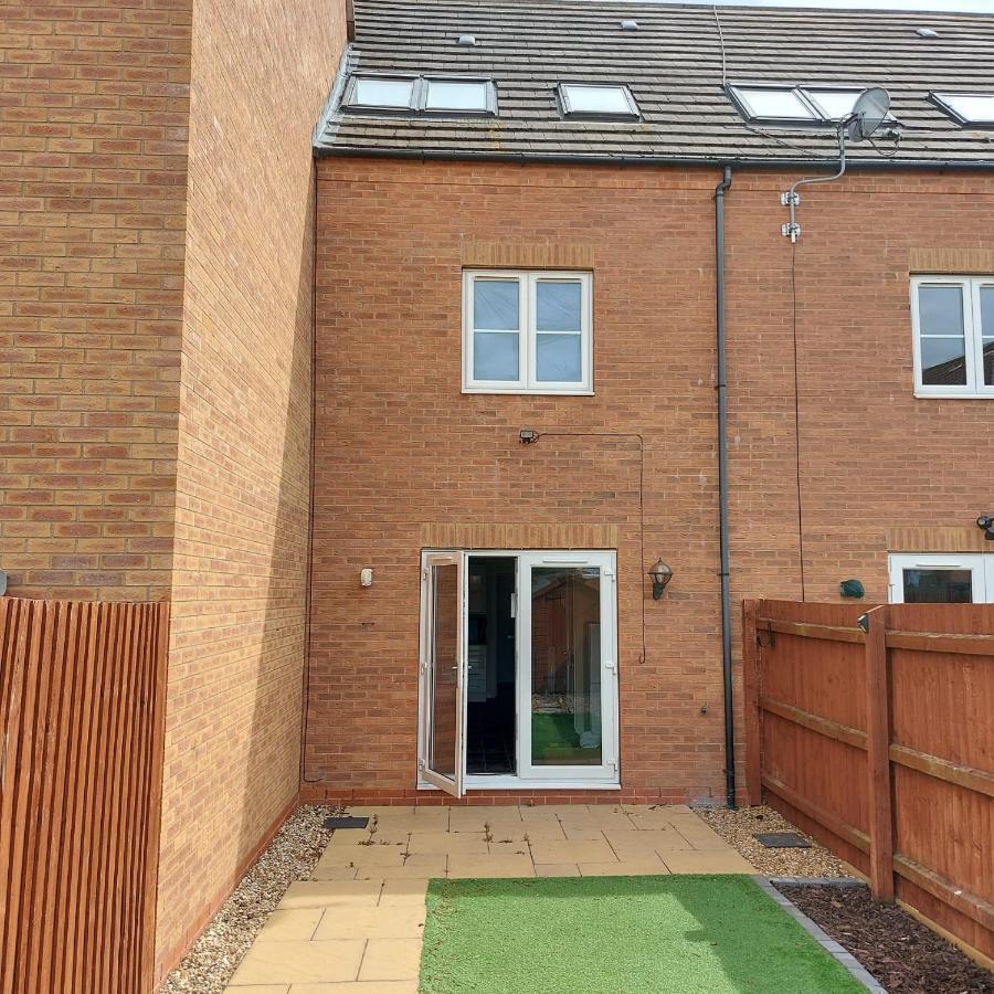 Agnes House Hotell Grimsby Exteriör bild